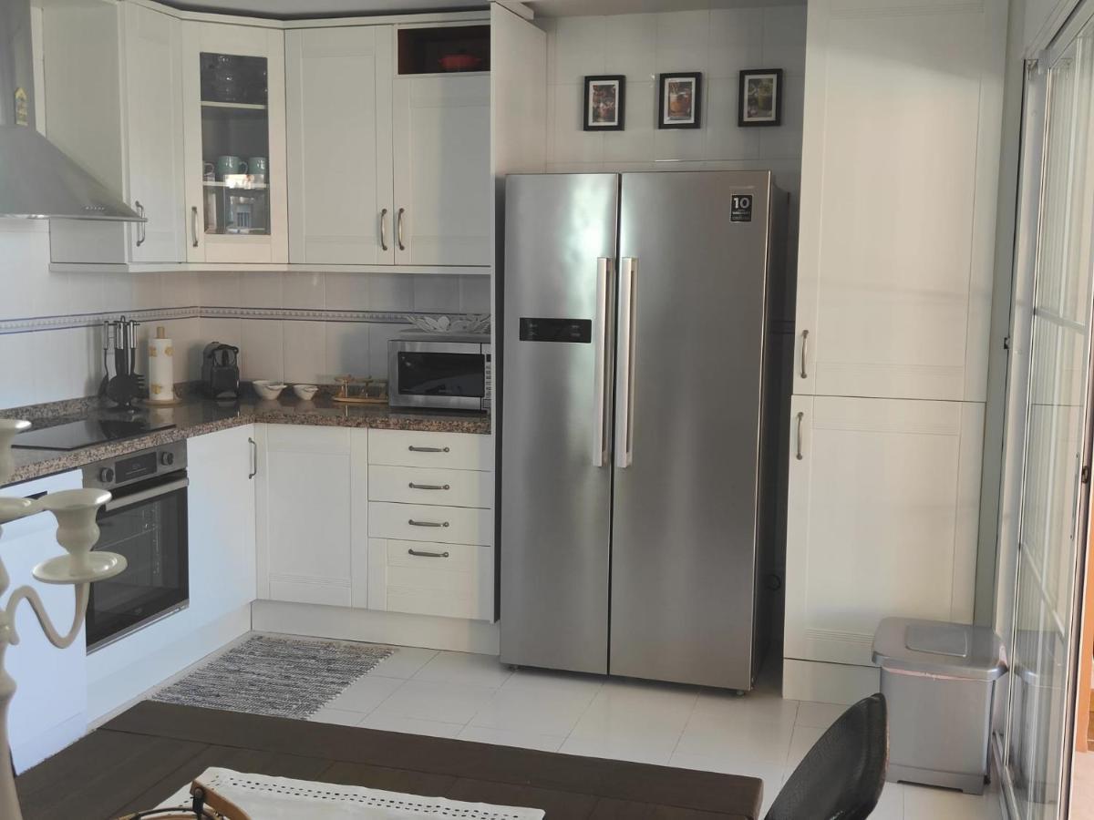 Center Beach 2 Beds Appartement Elviria マルベーリャ エクステリア 写真