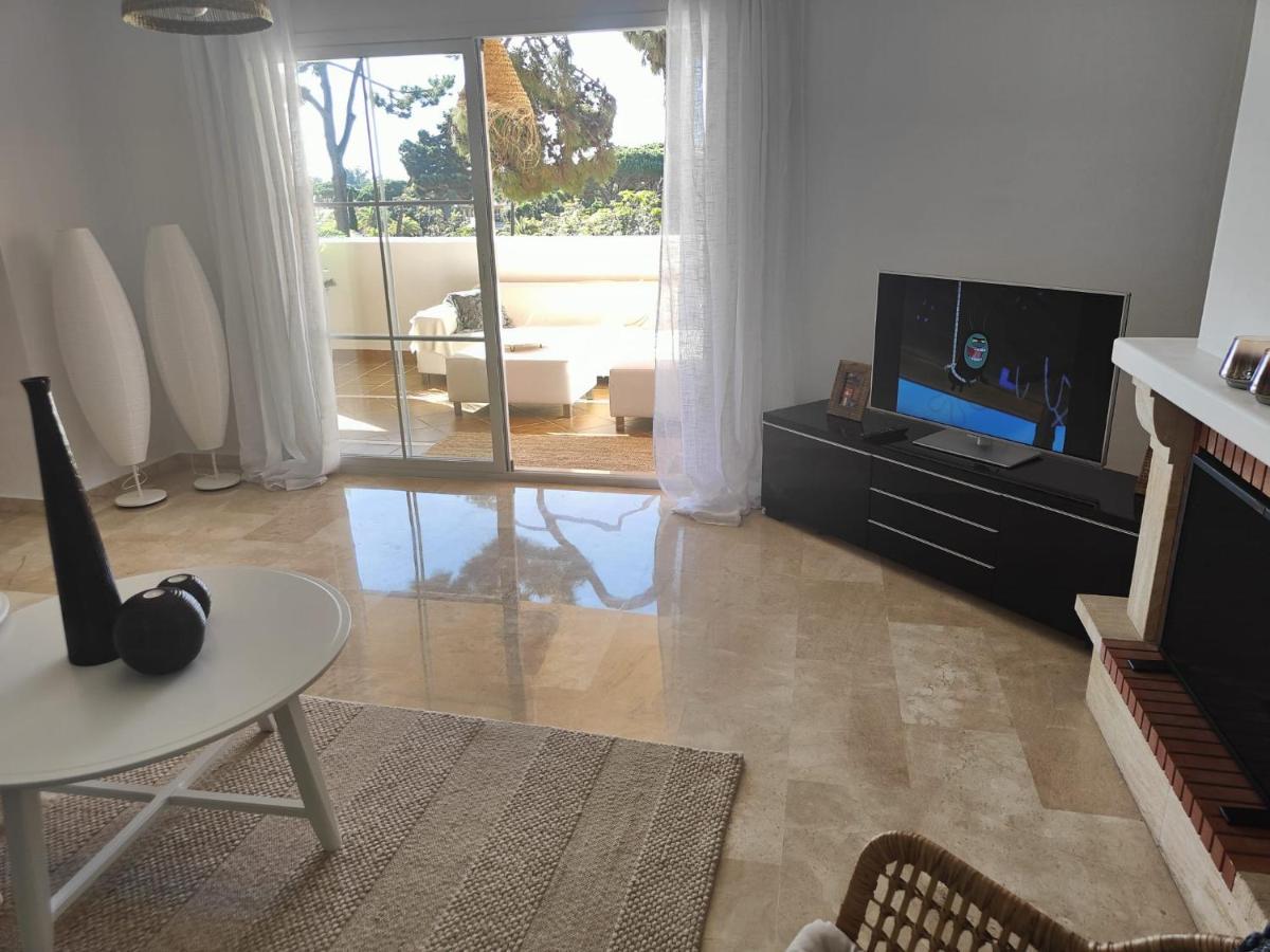 Center Beach 2 Beds Appartement Elviria マルベーリャ エクステリア 写真