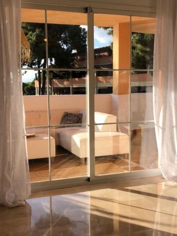 Center Beach 2 Beds Appartement Elviria マルベーリャ エクステリア 写真