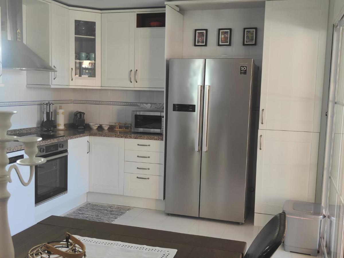 Center Beach 2 Beds Appartement Elviria マルベーリャ エクステリア 写真