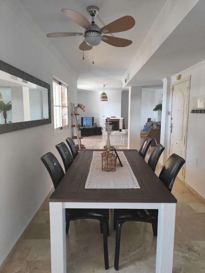 Center Beach 2 Beds Appartement Elviria マルベーリャ エクステリア 写真