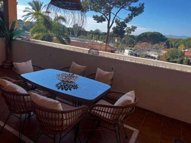 Center Beach 2 Beds Appartement Elviria マルベーリャ エクステリア 写真