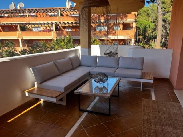 Center Beach 2 Beds Appartement Elviria マルベーリャ エクステリア 写真